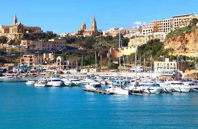 Stylish And Spacious Apartment In Centre Of Malta 莫斯塔