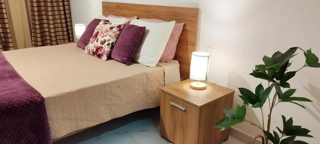 Stylish And Spacious Apartment In Centre Of Malta Mosta